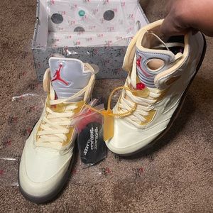 Off-white x Air jordan 5 retro sp 'Sail